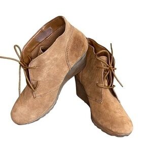 Leather Lace up Wedge Ankle Bootie